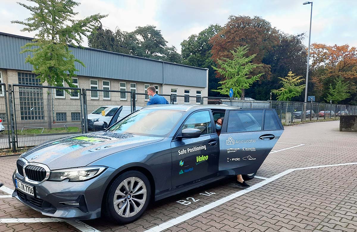 Vicomtech participates at the demonstration of the high precision positioning system of the ACCURATE OBU by Valeo and Hexagon at the ITS World Congress in Hamburg