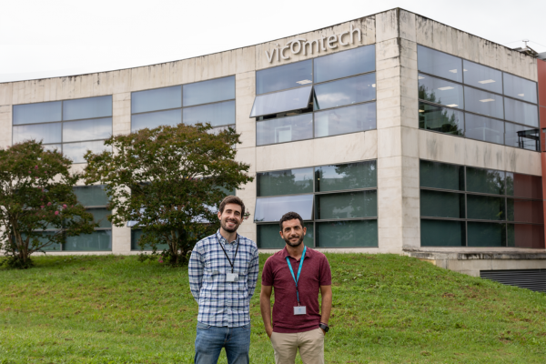 Researchers from Vicomtech's Speech Processing line, awarded with the Best Paper Award at the DADA 2023 workshop on deepfakes in Macau, China.